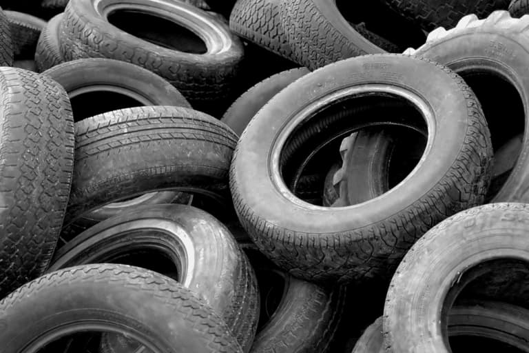 smaltire pneumatici